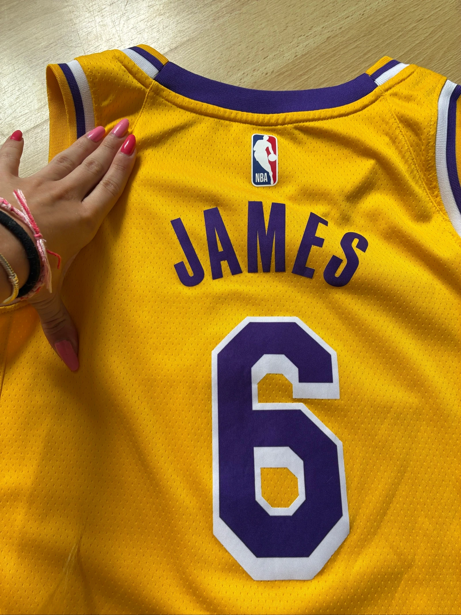 Camisola de basquete Lakers Lebron James n6 P temporada 23/24 – photo 3